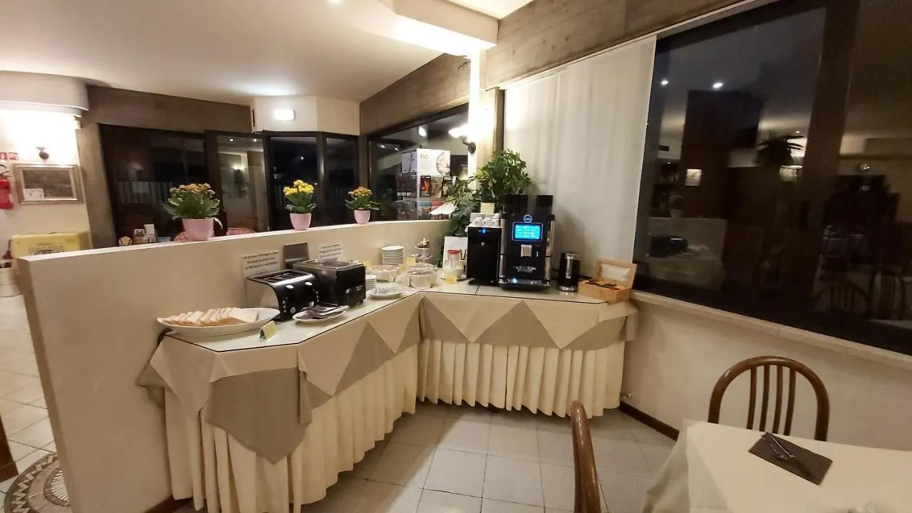 *** Hotel Albergo Al Cacciatore Desenzano del Garda Italien