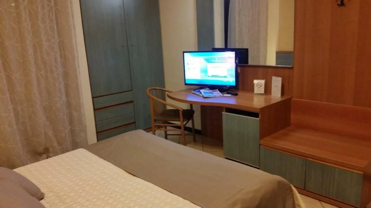 Albergo Al Cacciatore Desenzano del Garda Hotel