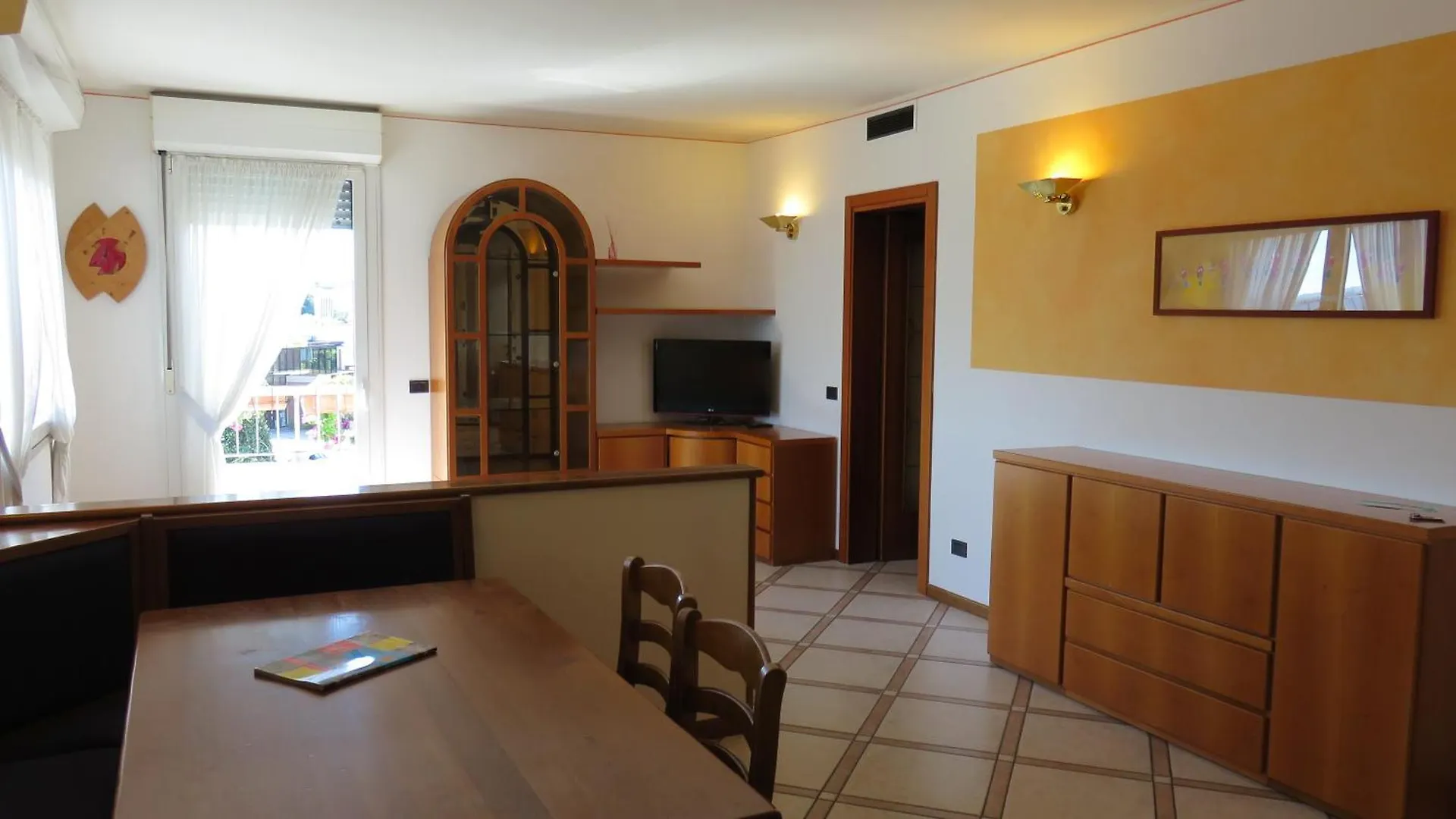 Albergo Al Cacciatore Desenzano del Garda 3*,