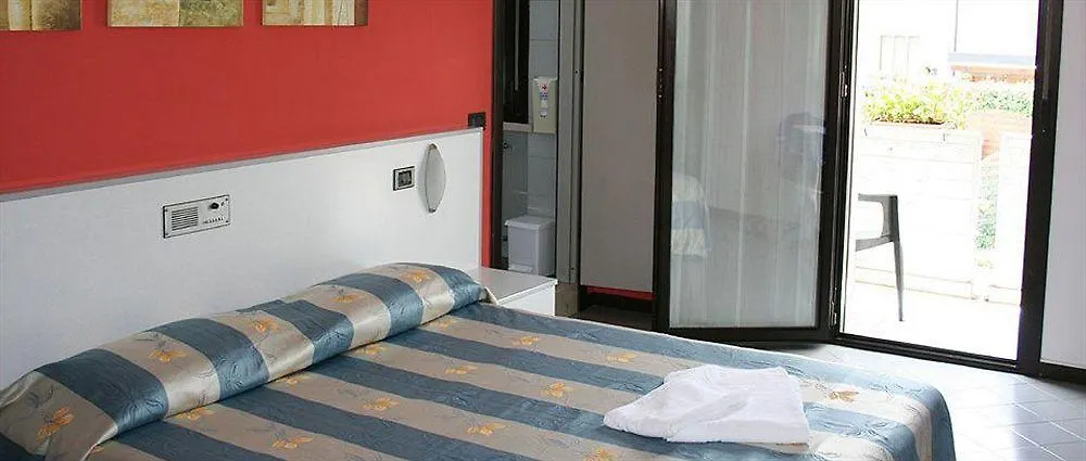 Albergo Al Cacciatore Desenzano del Garda Hotel